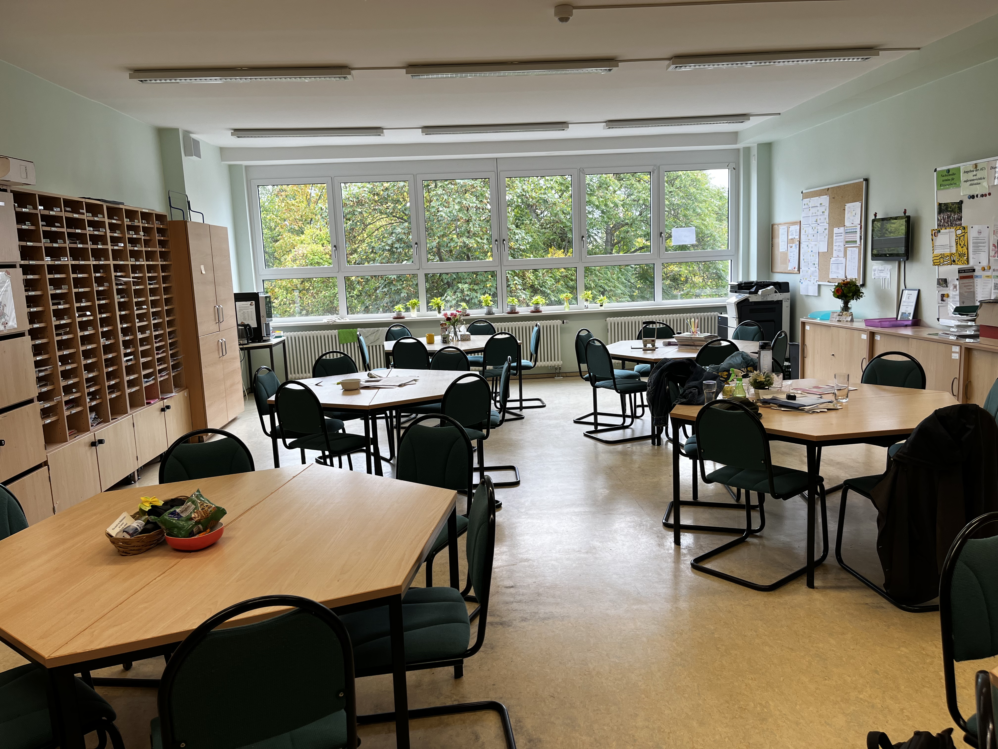 Vom Lehrerzimmer zum Teamraum 7/8 – Originalfoto